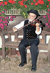 Leopold Quitt: Geige