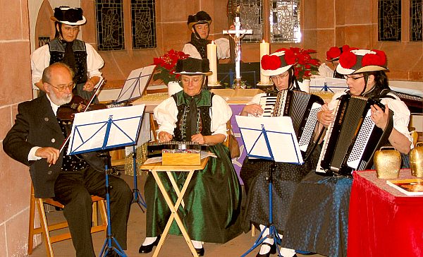 Die Stubenmusik beim Adventskonzert