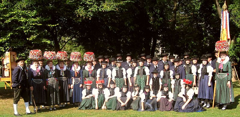 Gruppenbild im Schlosspark