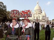 Gruppenbilder beim Weinlesefest in Paris