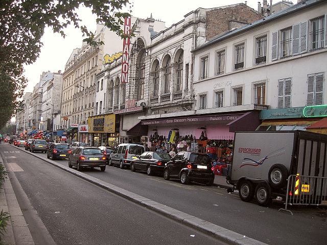 Das Knstlerviertel Montmatre und Paris bei Nacht