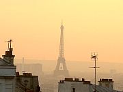 Das Knstlerviertel Montmatre und Paris bei Nacht