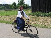 Bilder des historischen Umzugs in Grningen 