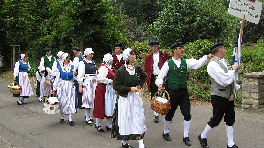 Der Festzug beim Deutschen Trachtenfest in Altenburg 