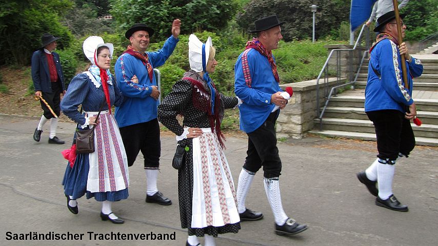 Der Festzug beim Deutschen Trachtenfest in Altenburg 