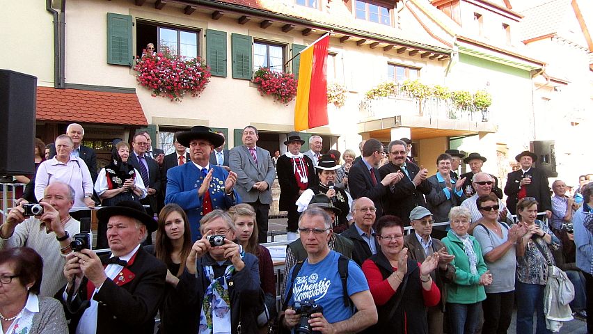 Trachtenverein bei der Brunlinger Kilbig 